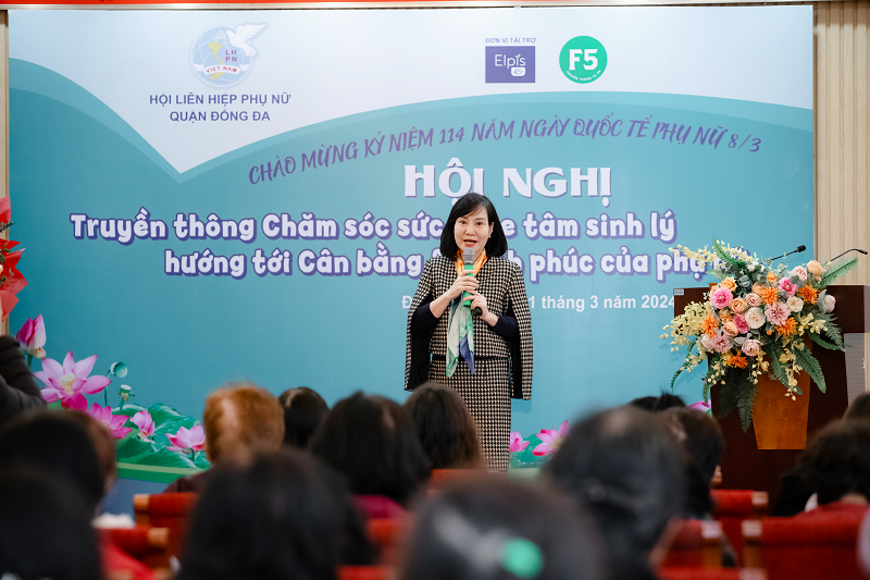 Tiến sĩ Nguyễn Thu Giang, Phó Viện trưởng Viện Chăm sóc sức khỏe cộng đồng Light chia sẻ tại Hội nghị